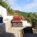 Vakantiehuis Vikendica 