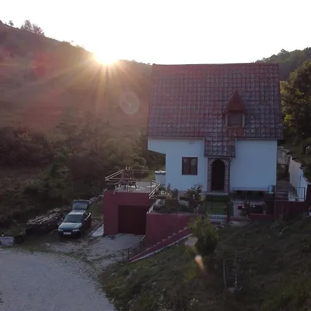 Tatil Evi Vikendica 
